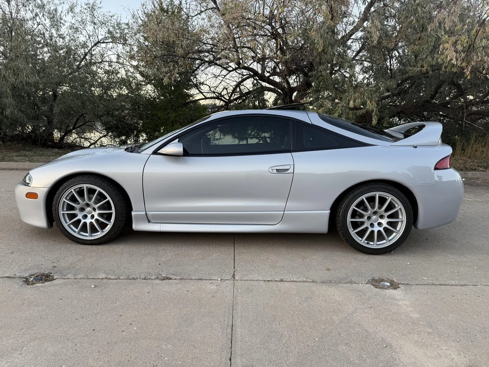 1999 Mitsubishi Eclipse 2nd Gen - Image 21 of 31