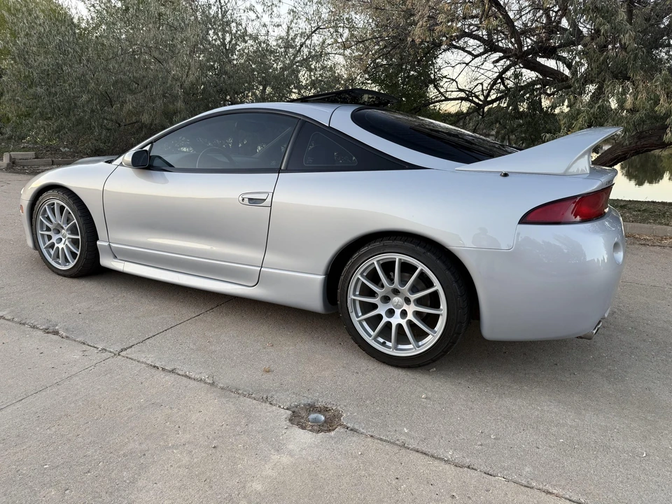1999 Mitsubishi Eclipse 2nd Gen - Image 22 of 31