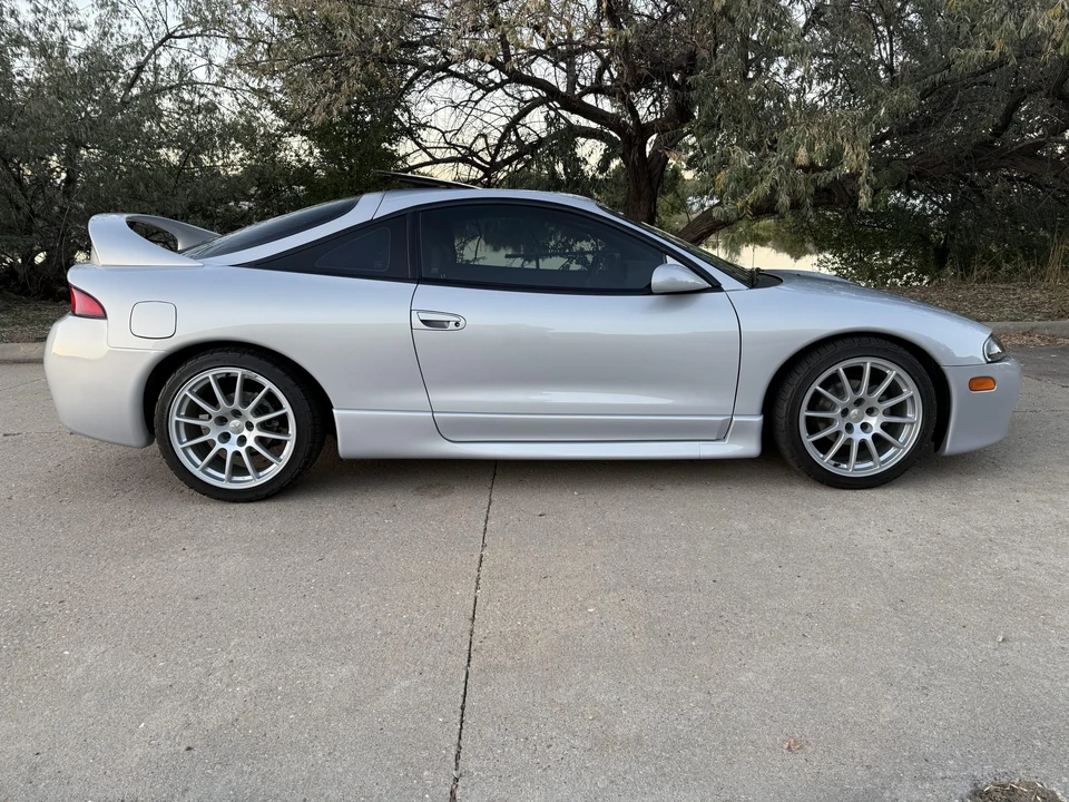 1999 Mitsubishi Eclipse 2nd Gen - Image 26 of 31