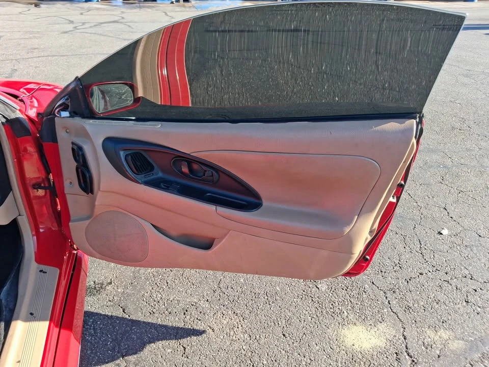 1999 Mitsubishi Eclipse 2nd Gen - Image 11 of 12