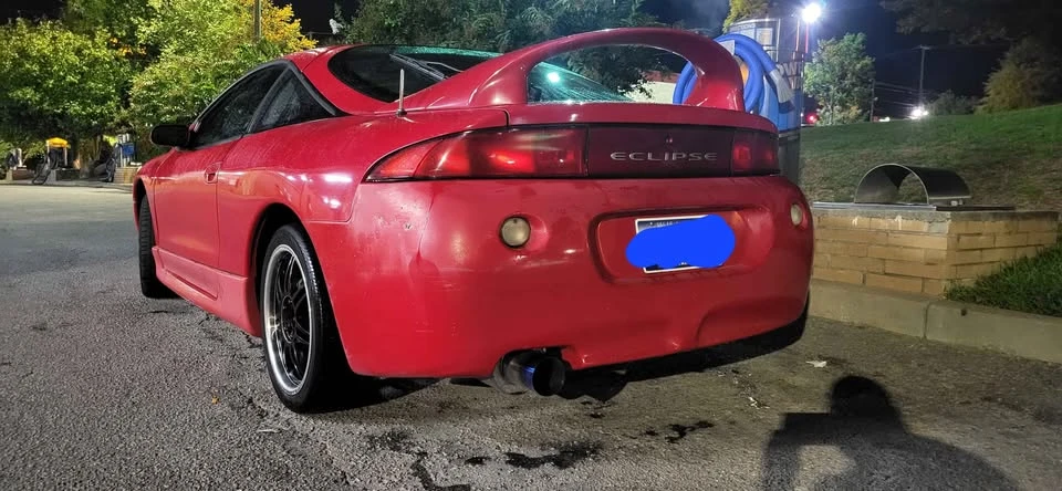1999 Mitsubishi Eclipse 2nd Gen - Image 2 of 3
