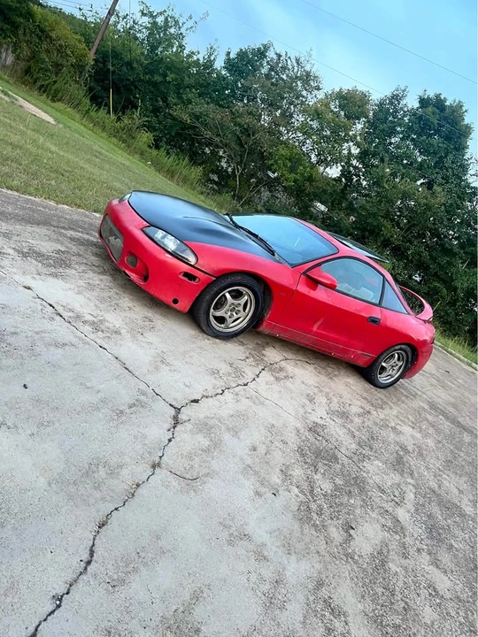 1999 Mitsubishi Eclipse 2nd Gen - Image 2 of 7