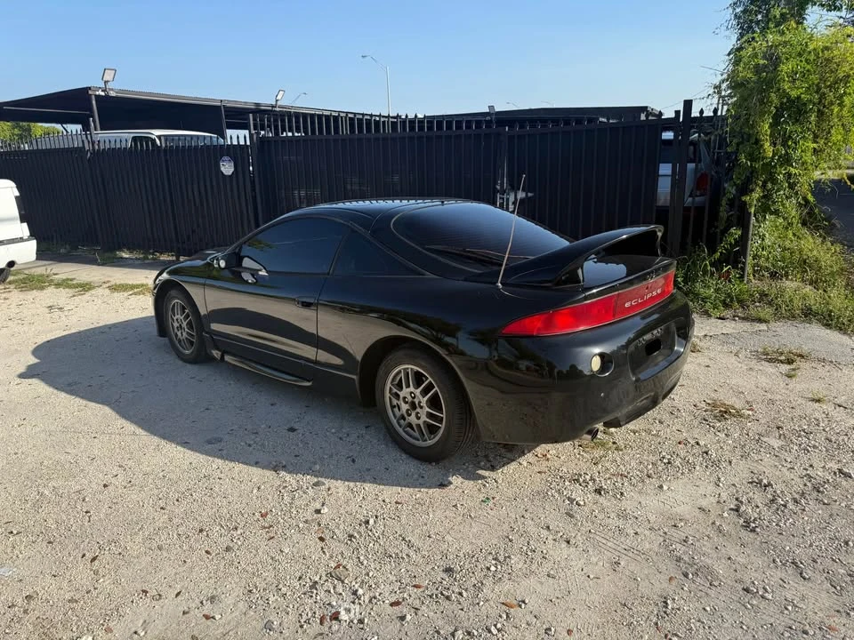 1999 Mitsubishi Eclipse 2nd Gen - Image 2 of 6