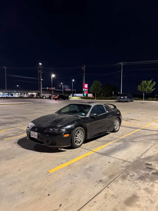 1999 Mitsubishi Eclipse 2nd Gen - Image 9 of 11