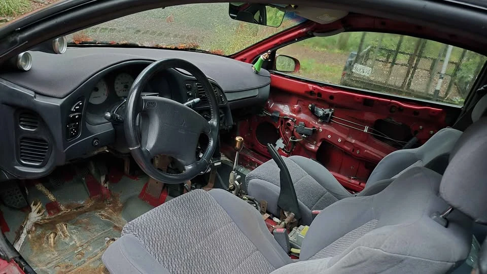 1999 Mitsubishi Eclipse 2nd Gen - Image 3 of 7