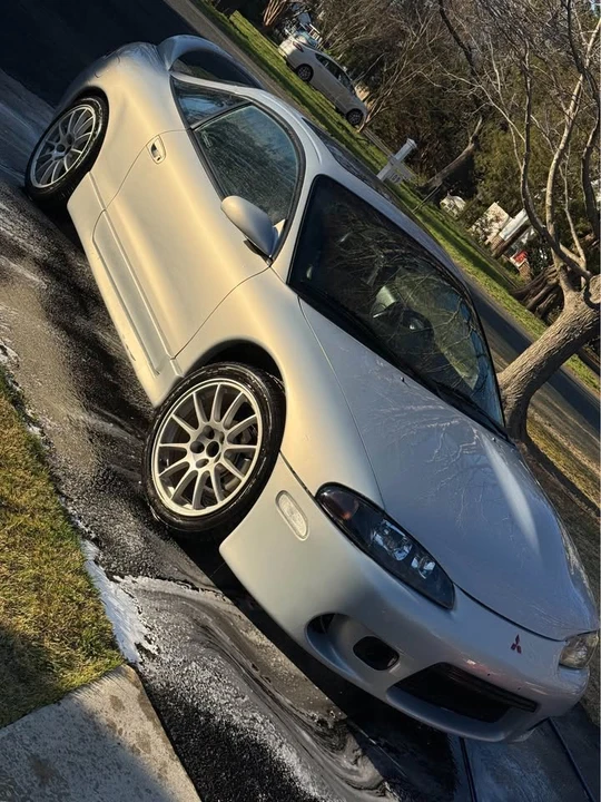1999 Mitsubishi Eclipse 2nd Gen - Image 2 of 20
