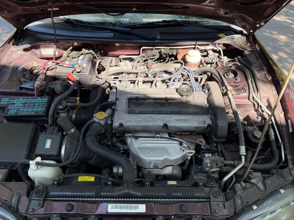 1999 Mitsubishi Eclipse 2nd Gen - Image 9 of 14