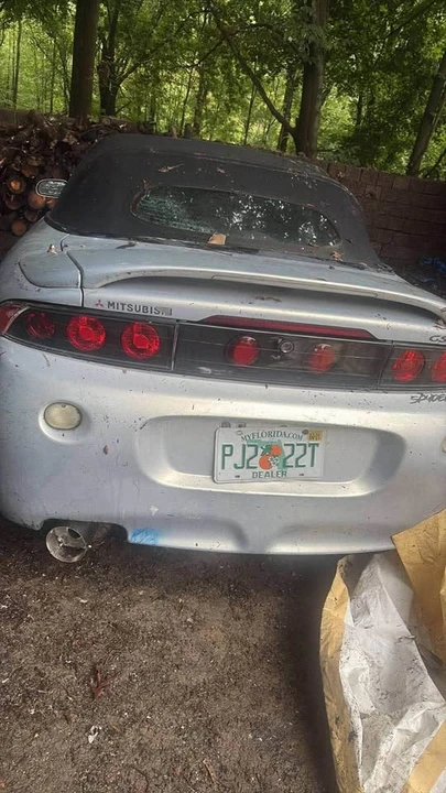 1999 Mitsubishi Eclipse 2nd Gen - Image 2 of 3