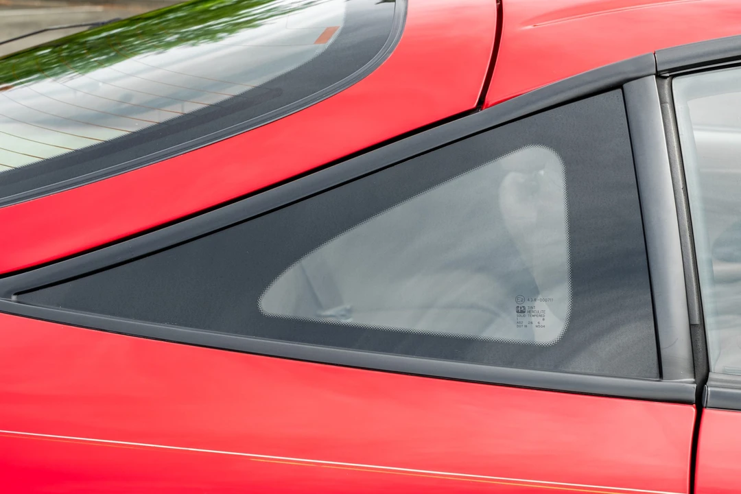 1999 Mitsubishi Eclipse 2nd Gen - Image 28 of 31