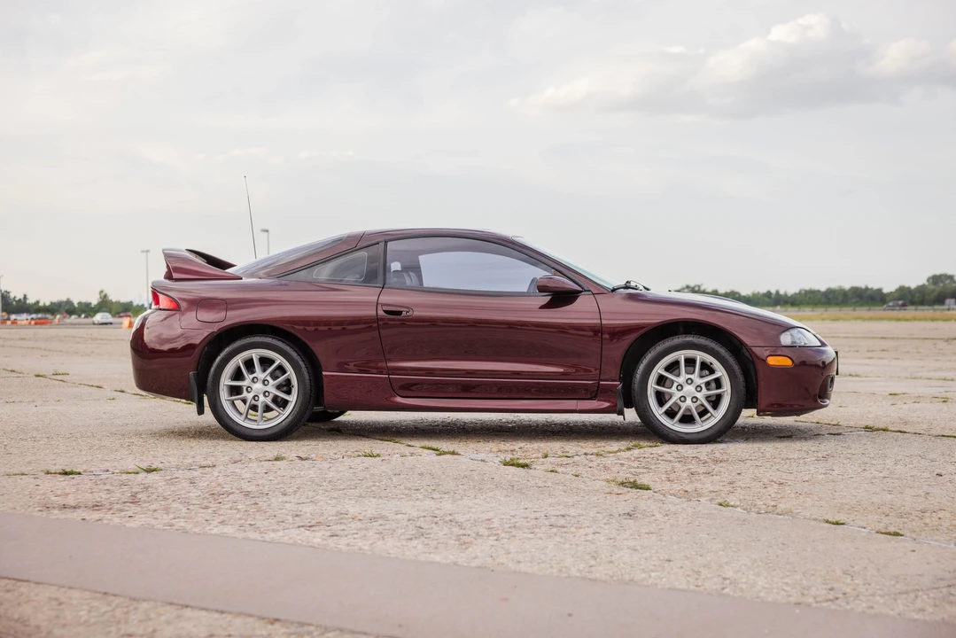 1999 Mitsubishi Eclipse 2nd Gen - Image 21 of 31