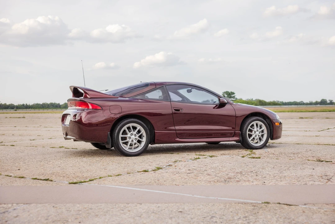 1999 Mitsubishi Eclipse 2nd Gen - Image 20 of 31