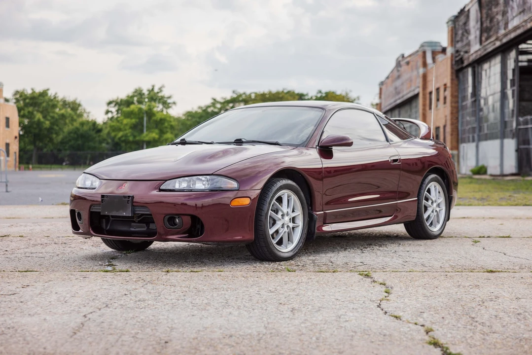 1999 Mitsubishi Eclipse 2nd Gen - Image 11 of 31