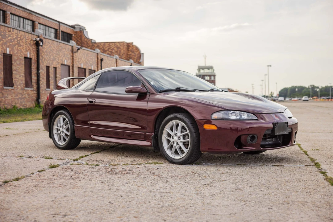 1999 Mitsubishi Eclipse 2nd Gen - Image 3 of 31