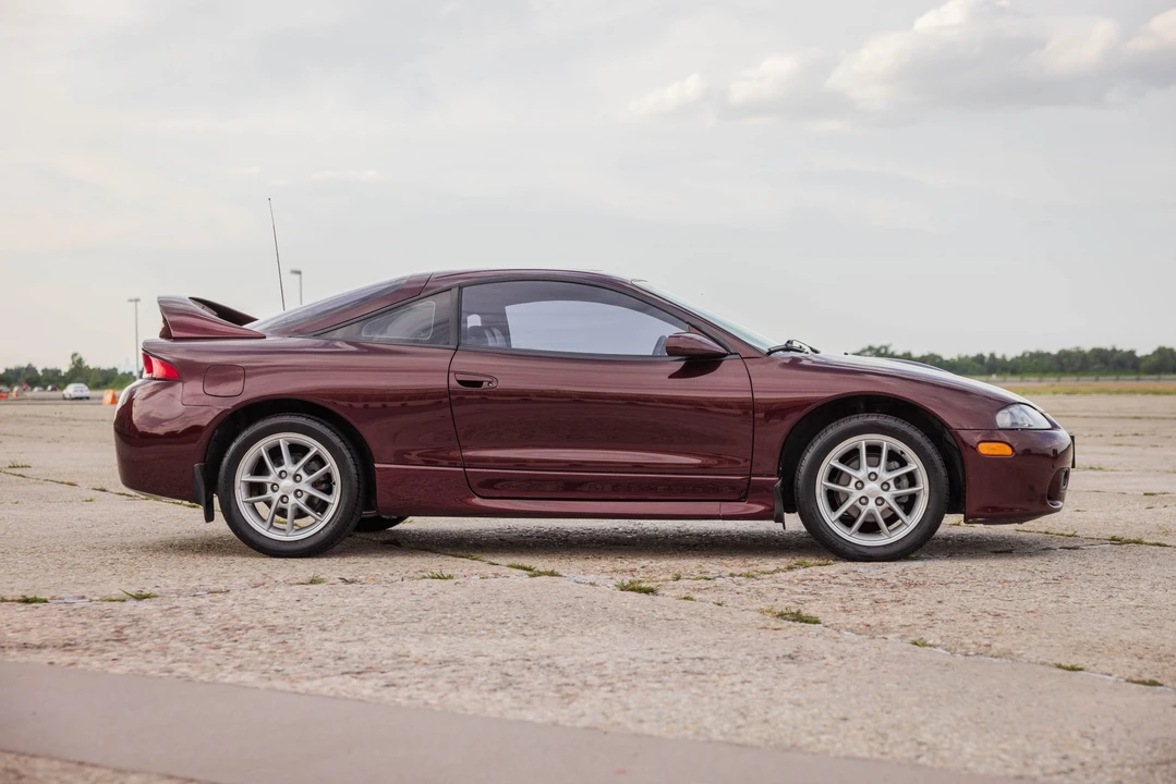 1999 Mitsubishi Eclipse 2nd Gen - Image 22 of 31