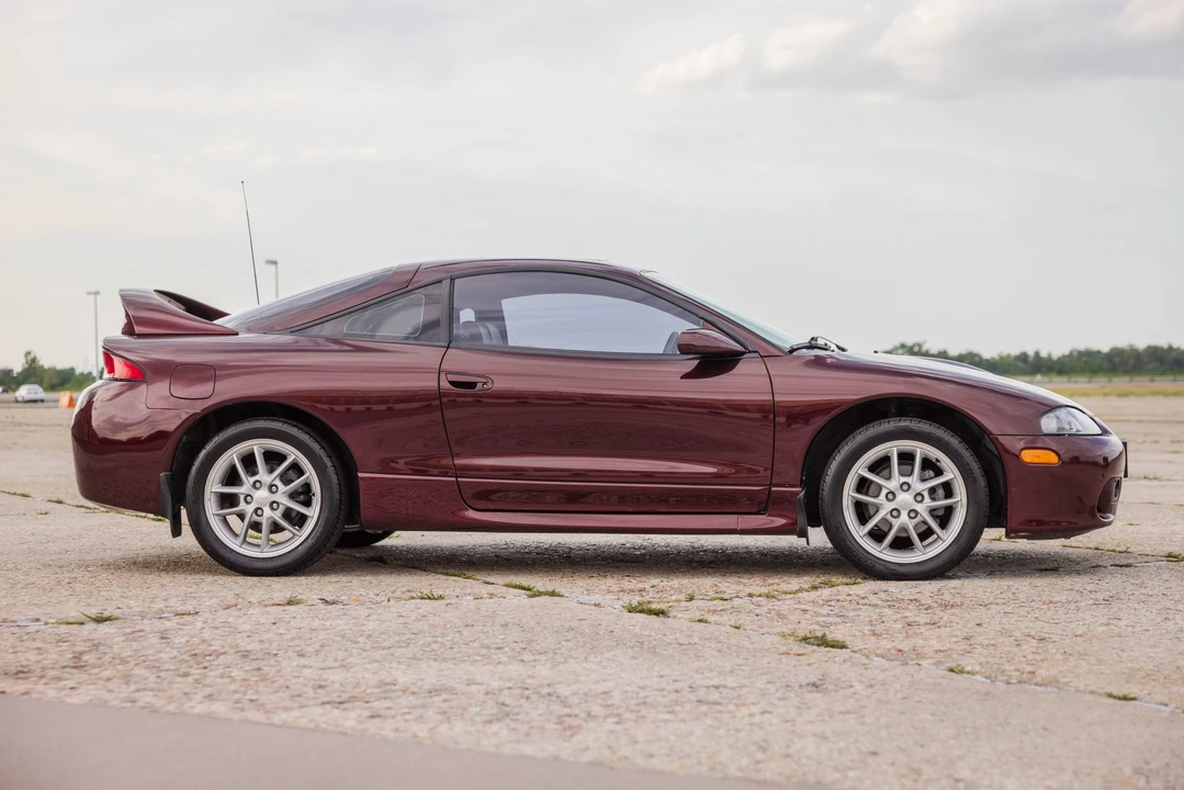 1999 Mitsubishi Eclipse 2nd Gen - Image 23 of 31