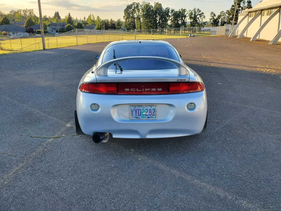 1999 Mitsubishi Eclipse 2nd Gen - Image 9 of 31