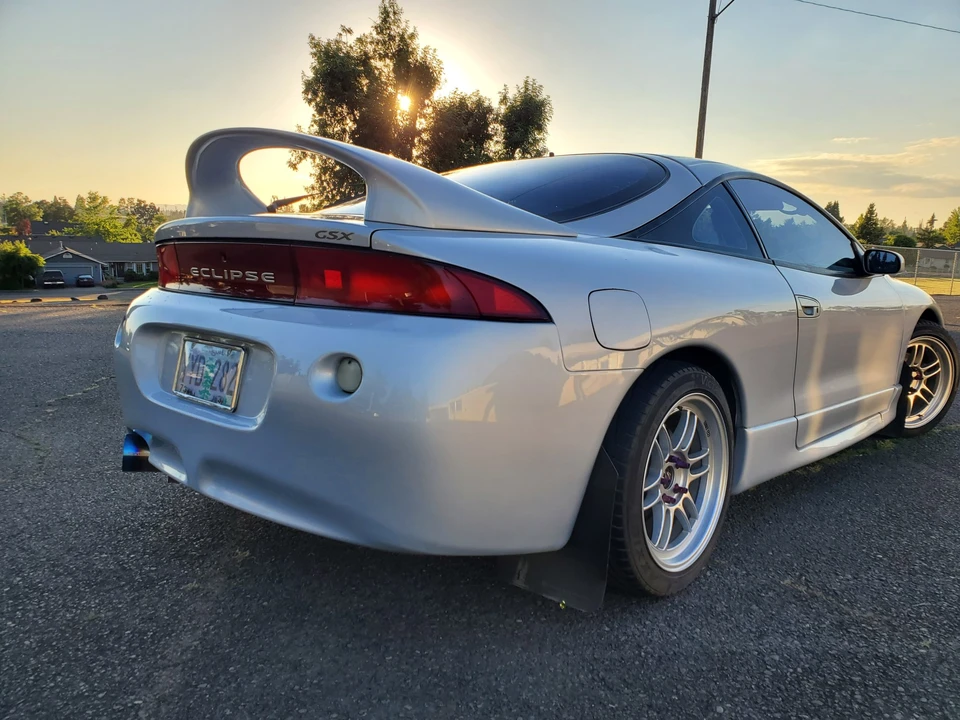 1999 Mitsubishi Eclipse 2nd Gen - Image 12 of 31