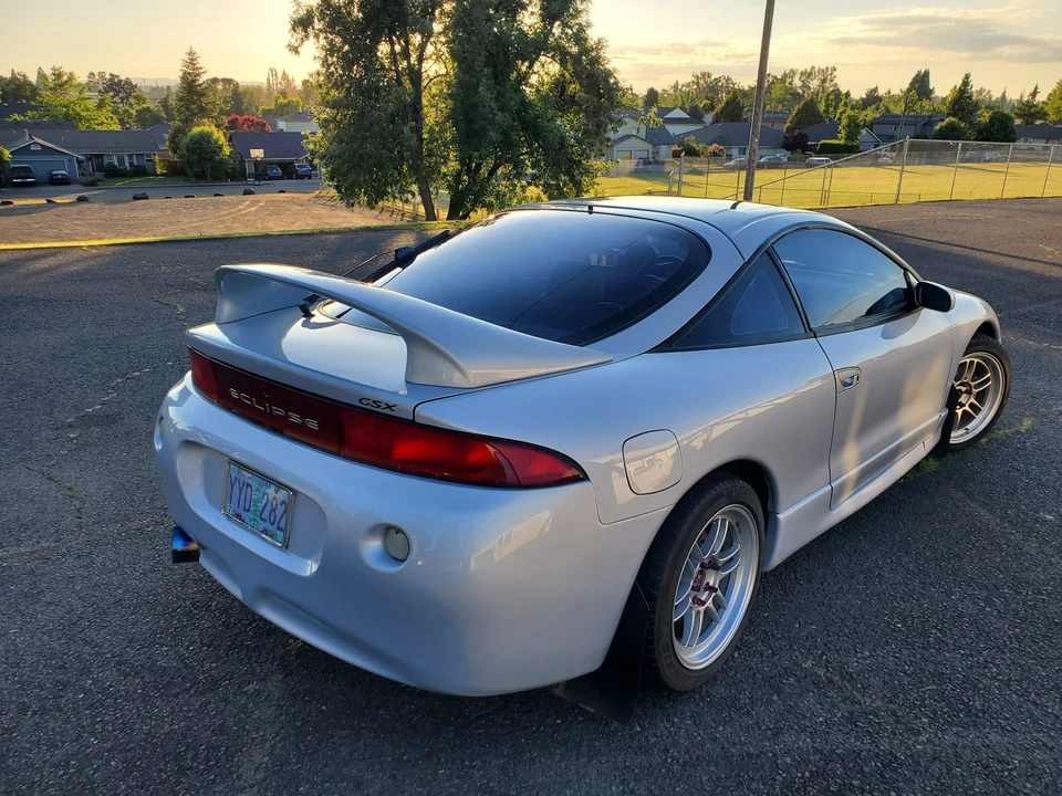 1999 Mitsubishi Eclipse 2nd Gen - Image 13 of 31