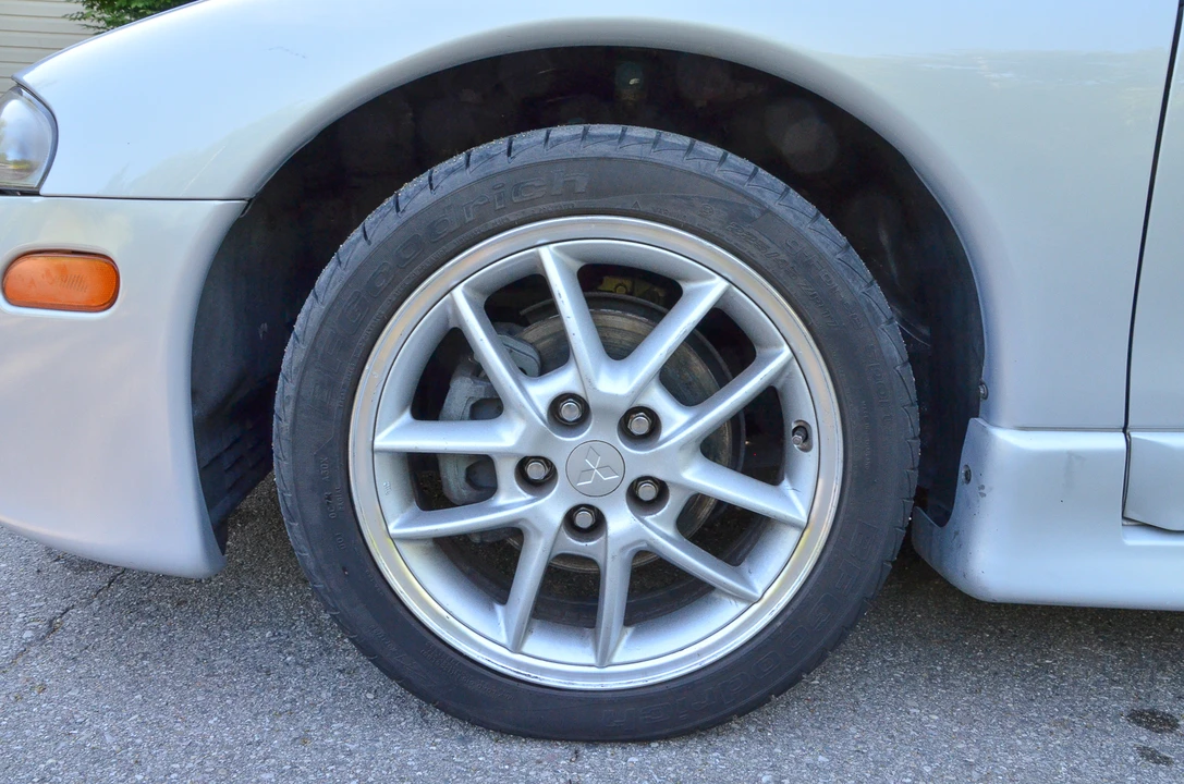 1999 Mitsubishi Eclipse 2nd Gen - Image 14 of 31