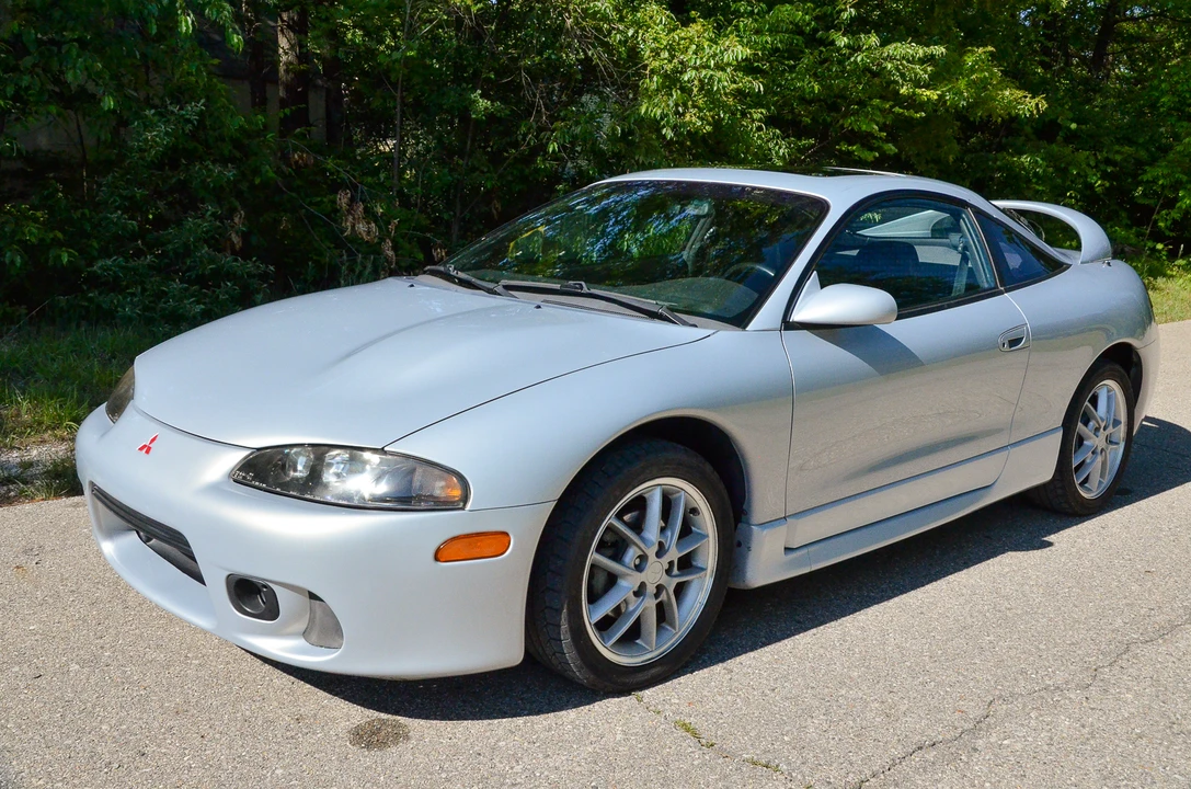 1999 Mitsubishi Eclipse 2nd Gen - Image 4 of 31