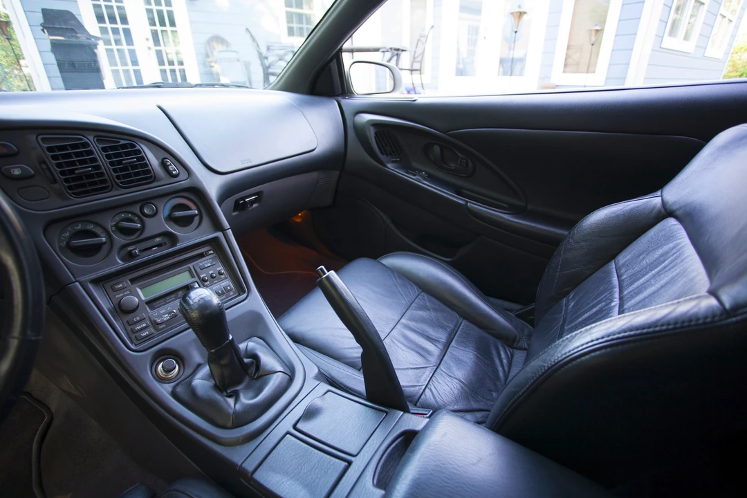 1999 Mitsubishi Eclipse 2nd Gen - Image 15 of 22