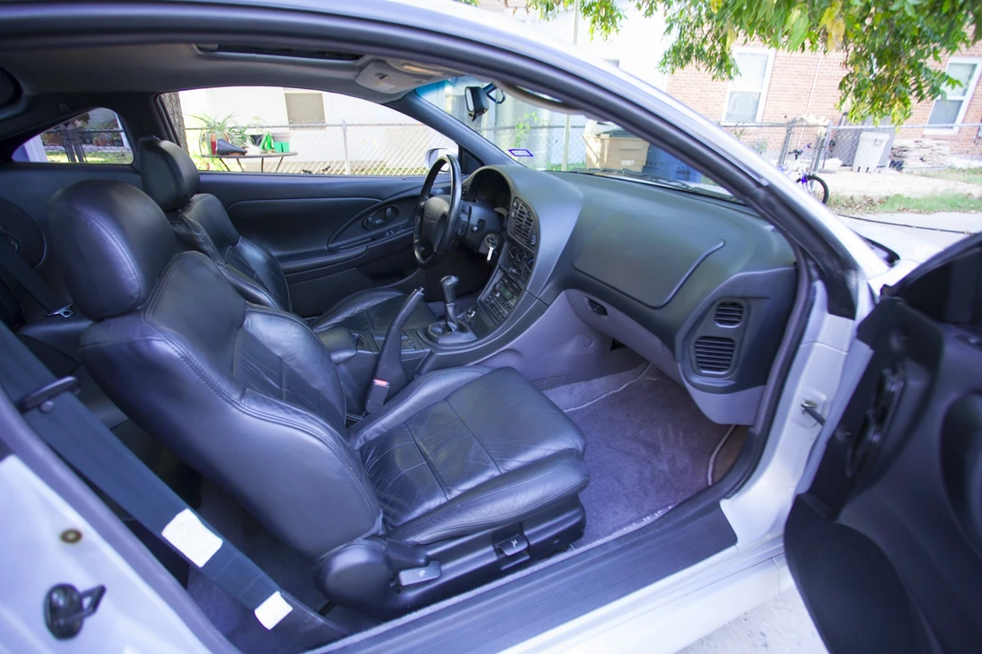 1999 Mitsubishi Eclipse 2nd Gen - Image 13 of 22