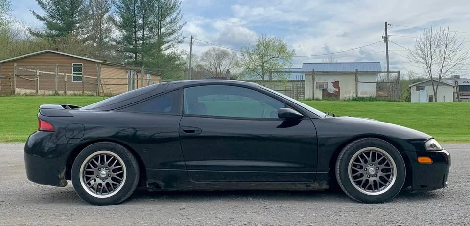 1999 Mitsubishi Eclipse 2nd Gen - Image 2 of 15