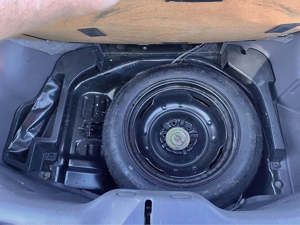 1999 Mitsubishi Eclipse 2nd Gen - Image 11 of 15