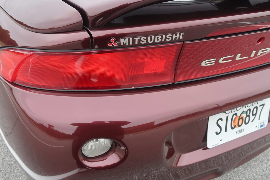 1999 Mitsubishi Eclipse 2nd Gen - Image 11 of 31