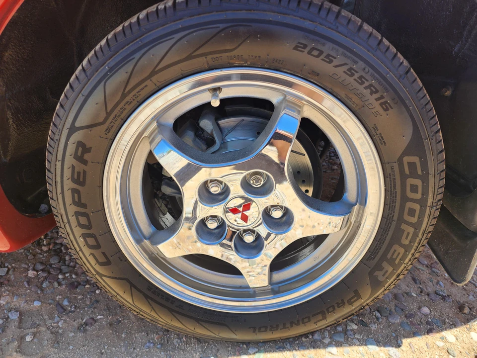 1999 Mitsubishi Eclipse 2nd Gen - Image 21 of 31