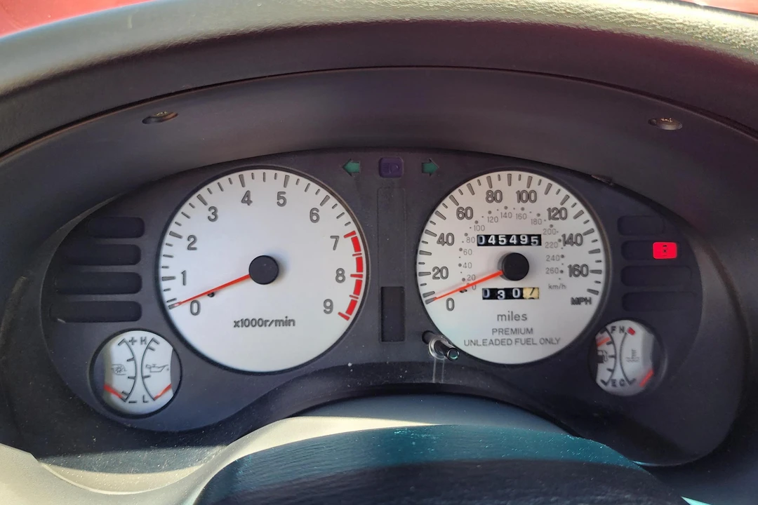1999 Mitsubishi Eclipse 2nd Gen - Image 27 of 31