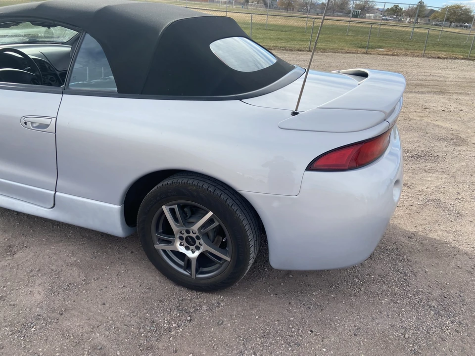 1999 Mitsubishi Eclipse 2nd Gen - Image 25 of 31