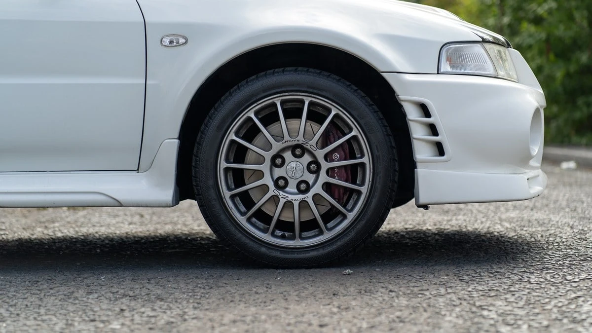 1999 Mitsubishi Lancer Evolution VI 6th Gen - Image 22 of 30