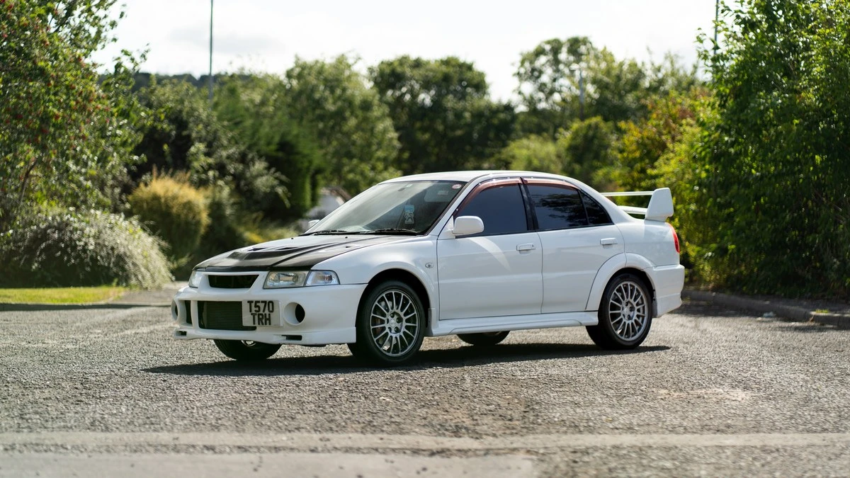 1999 Mitsubishi Lancer Evolution VI 6th Gen - Image 11 of 30