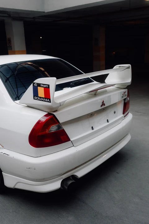 2000 Mitsubishi Lancer Evolution VI 6th Gen - Image 16 of 31