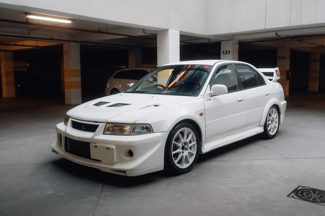 2000 Mitsubishi Lancer Evolution VI 6th Gen - Image 9 of 31