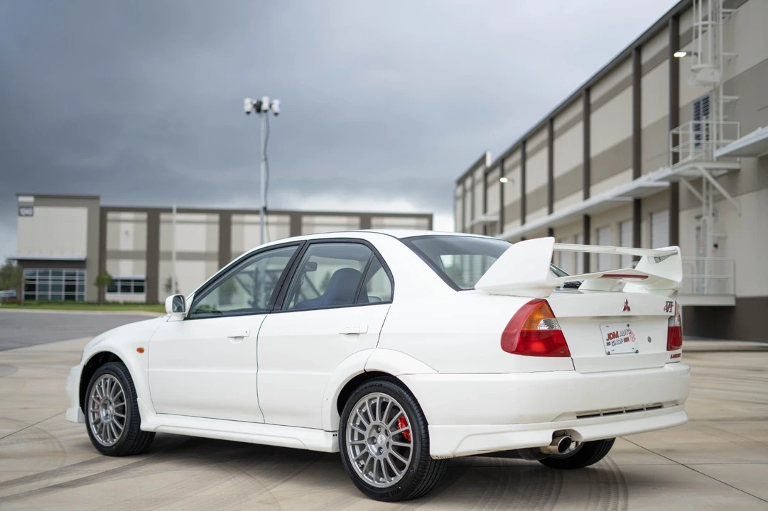 1999 Mitsubishi Lancer Evolution VI 6th Gen - Image 9 of 21