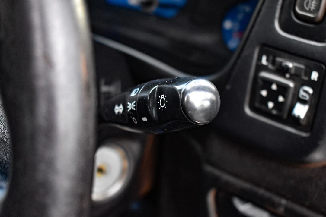 1999 Mitsubishi Lancer Evolution VI 6th Gen - Image 24 of 30