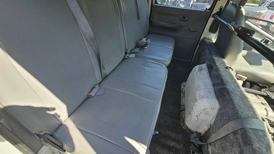 1999 Mitsubishi Chariot 3rd Gen - Image 12 of 12