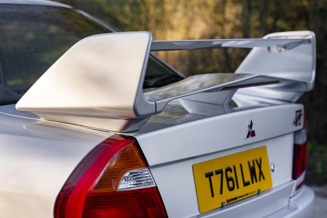 1999 Mitsubishi Lancer Evolution V 6th Gen - Image 22 of 31