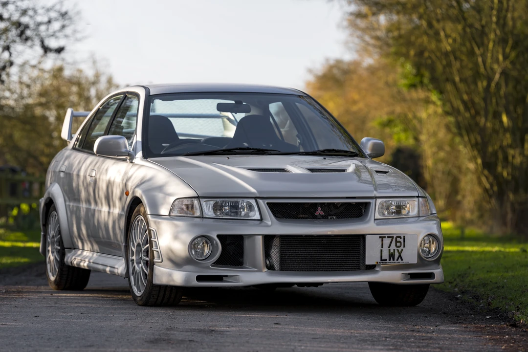 1999 Mitsubishi Lancer Evolution V 6th Gen - Image 9 of 31