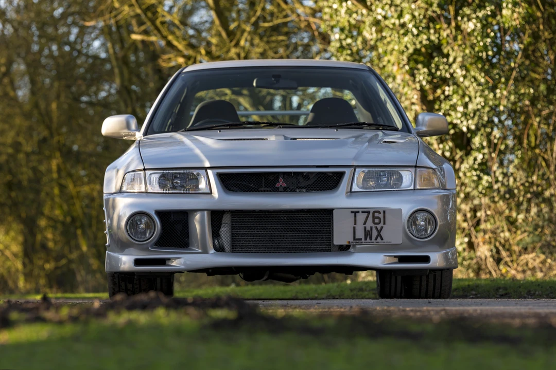 1999 Mitsubishi Lancer Evolution V 6th Gen - Image 2 of 31