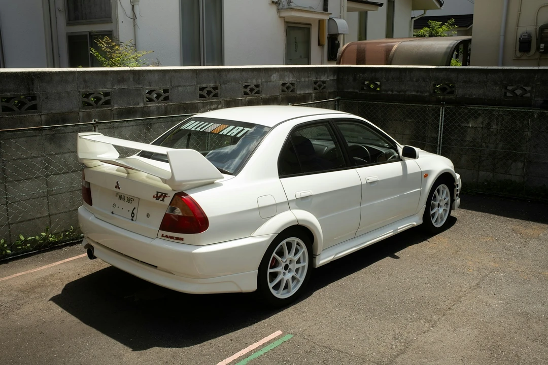 1999 Mitsubishi Lancer Evolution VI 6th Gen - Image 16 of 21