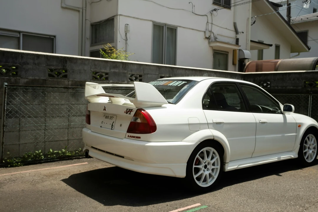 1999 Mitsubishi Lancer Evolution VI 6th Gen - Image 17 of 21