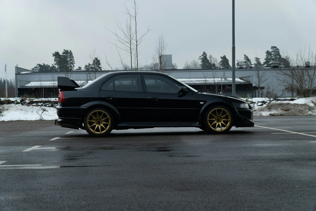 1999 Mitsubishi Lancer Evolution VI 6th Gen - Image 12 of 21