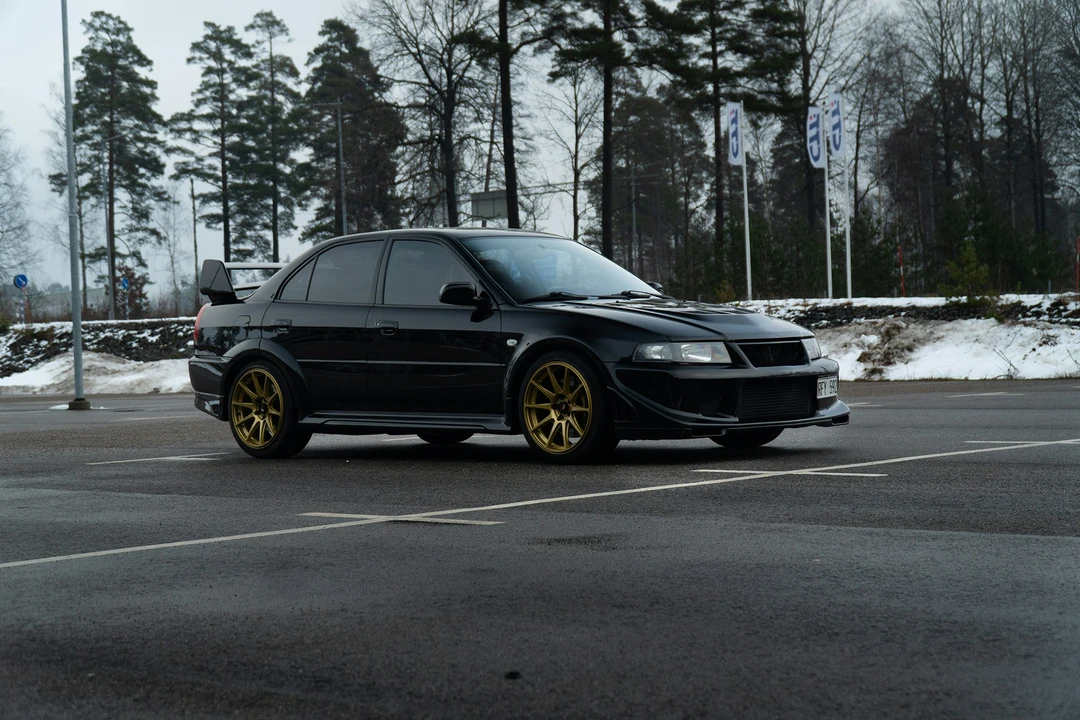 1999 Mitsubishi Lancer Evolution VI 6th Gen - Image 11 of 21