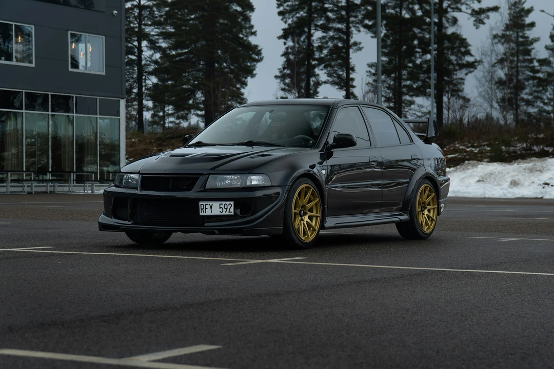 1999 Mitsubishi Lancer Evolution VI 6th Gen - Image 17 of 21