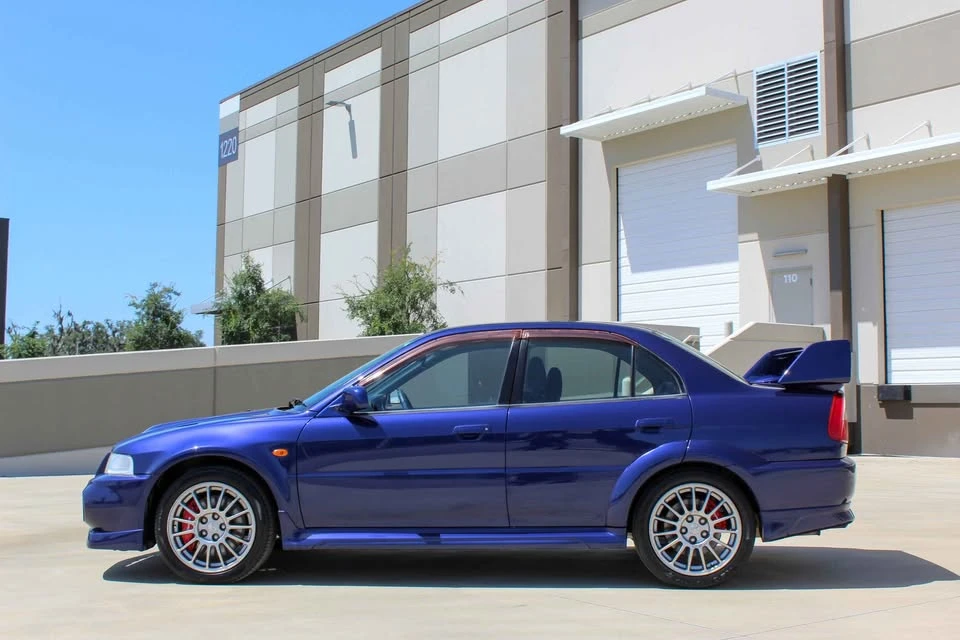 1999 Mitsubishi Lancer Evolution VI 6th Gen - Image 11 of 20