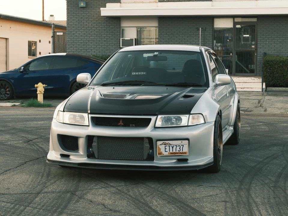 1999 Mitsubishi Lancer Evolution V 6th Gen - Image 7 of 21