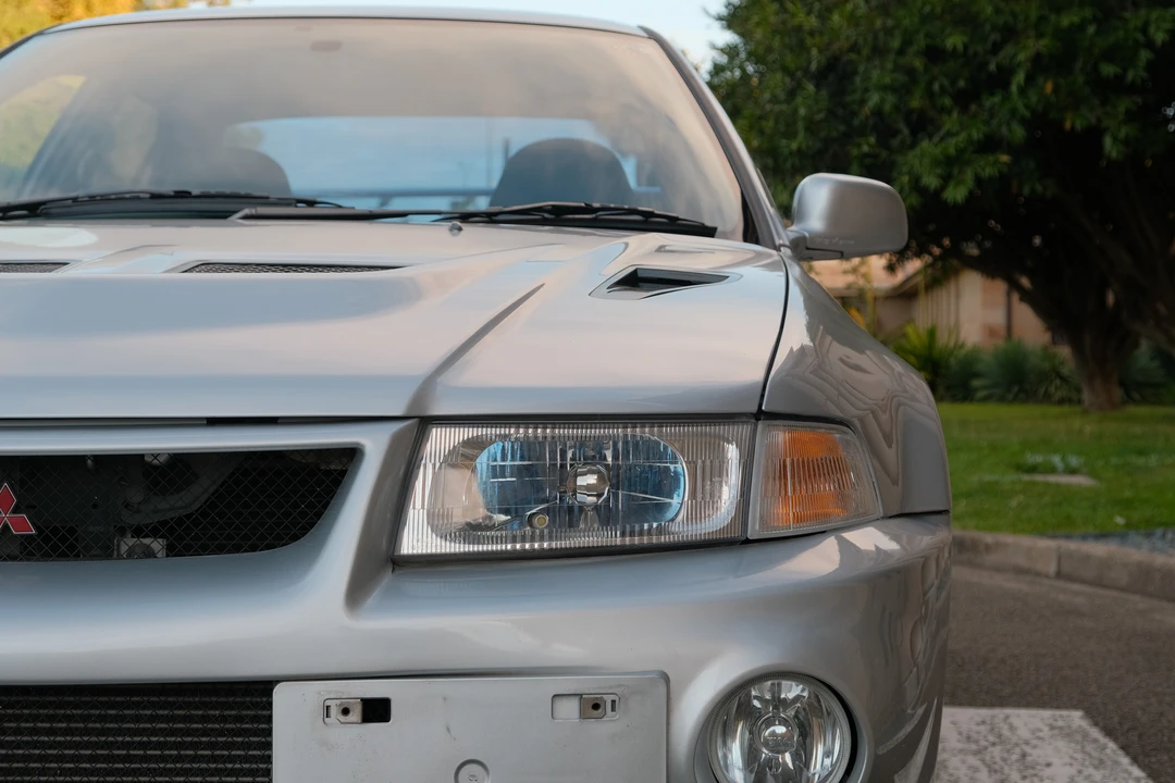 1999 Mitsubishi Lancer Evolution VI 6th Gen - Image 16 of 31